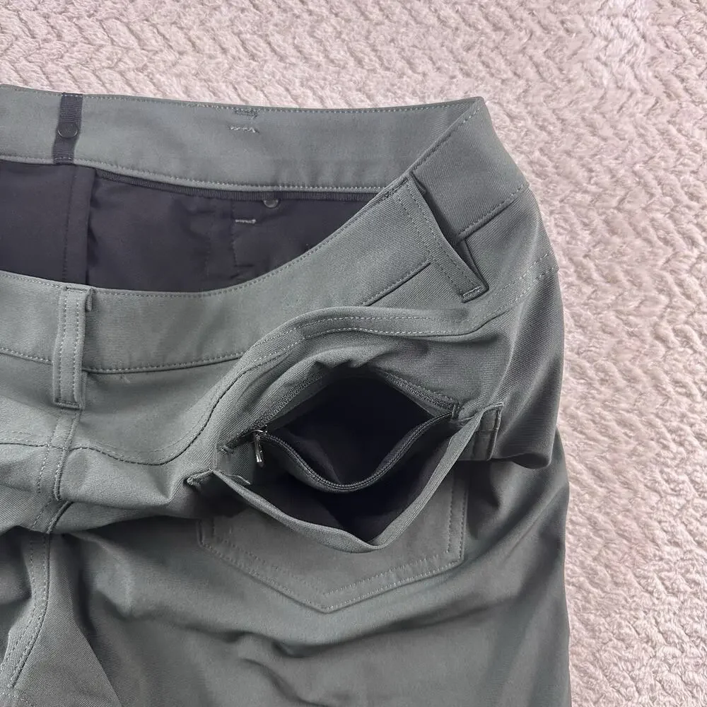Lululemon ABC Classic Warpstreme Pants - Men's Size‎ 34- Green